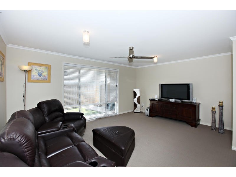 40 Everwood Street, Bellbowrie QLD 4070